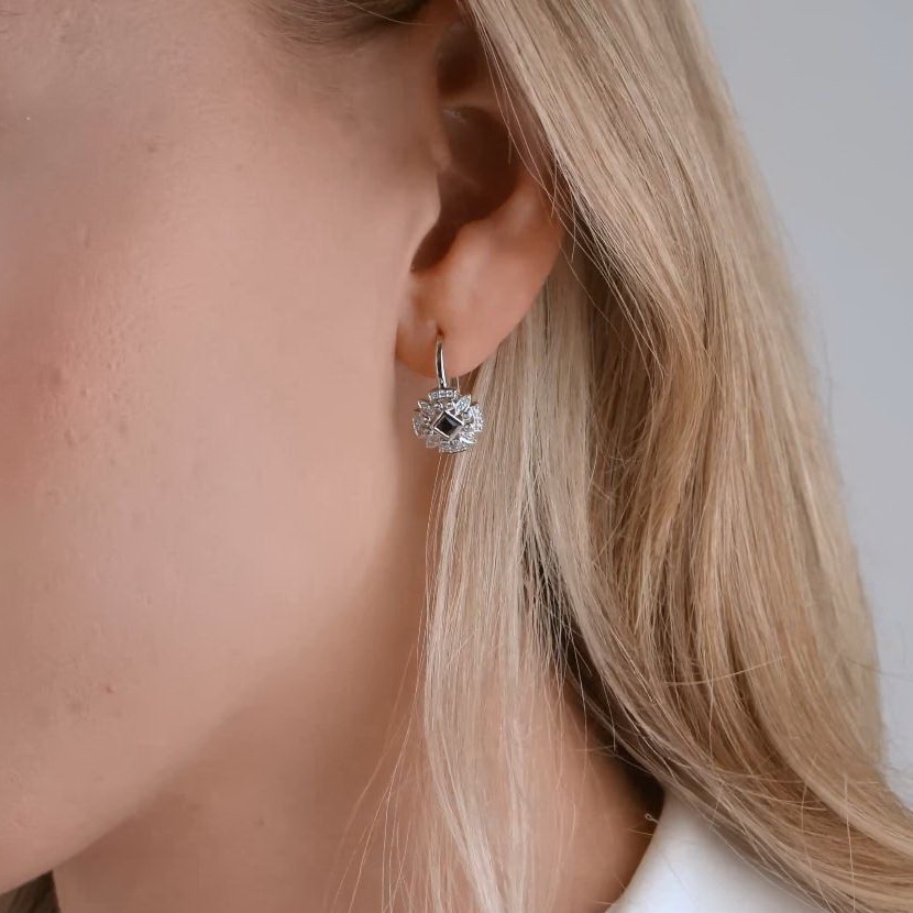 Серьги из платины с сапфирами и бриллиантами ПС-275С-02 Platinum Lab видео 1