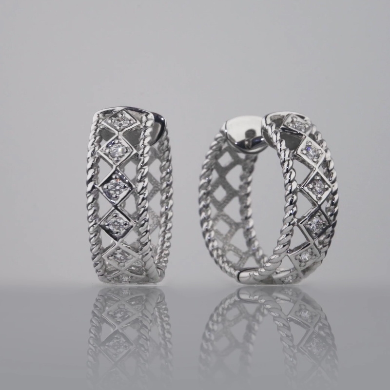 Серьги из платины с бриллиантами ПС-282-01 Platinum Lab видео 2