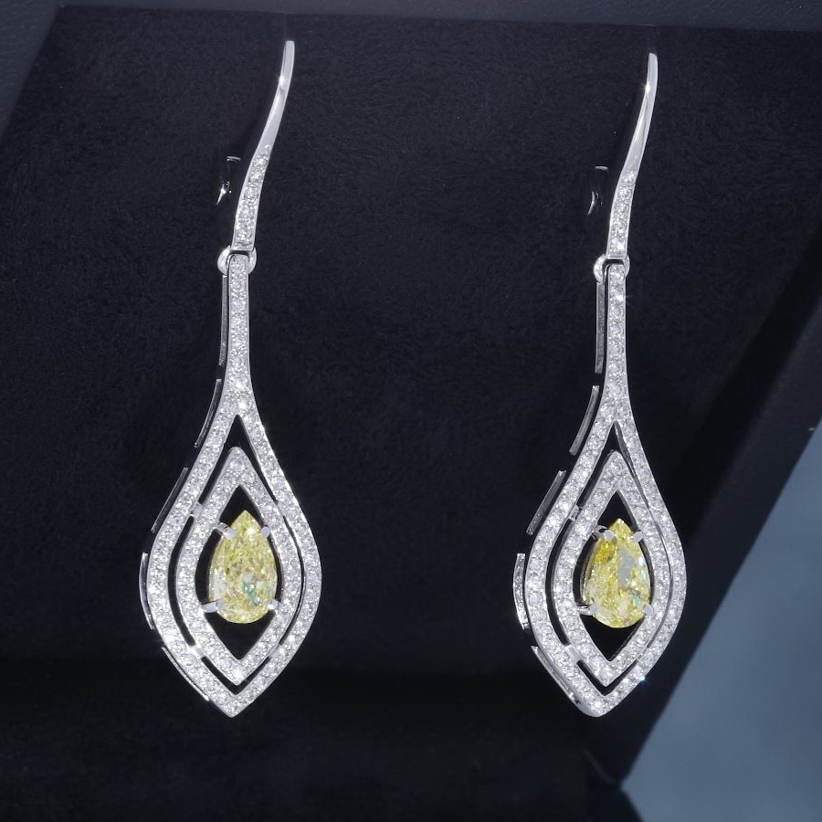 Серьги из платины с желтыми и белыми бриллиантами ПС-306-02 Platinum Lab видео 1