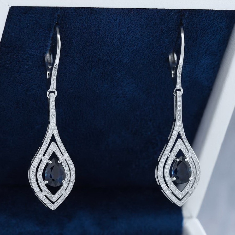 Серьги из платины с сапфирами и бриллиантами ПС-306С-01 Platinum Lab видео 1