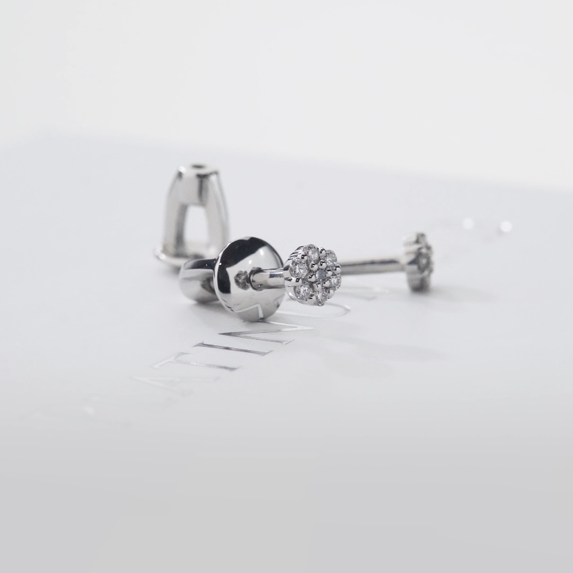 Серьги из платины с бриллиантами ПС-320-01 Platinum Lab видео 1